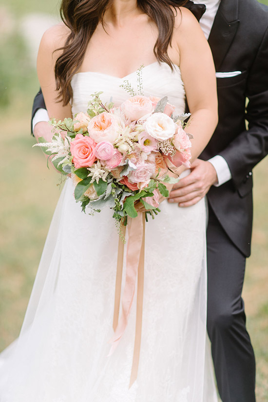 pink-and-green-cottage-wedding