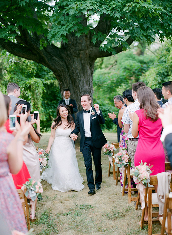 pink-and-green-cottage-wedding