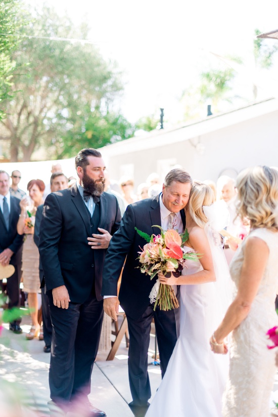 tropical-glamour-wedding