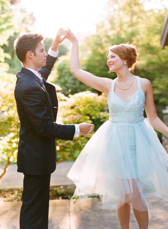 alice-in-wonderland-garden-elopement