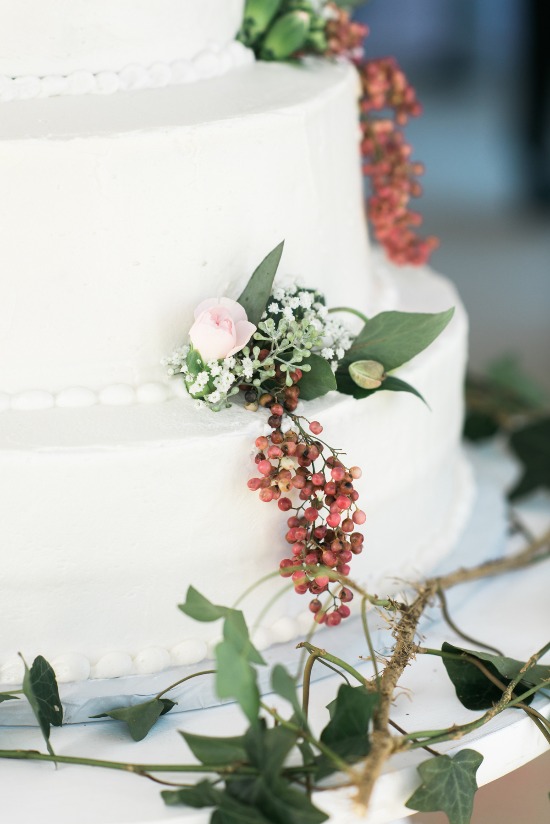 grey-and-pink-shabby-chic-wedding