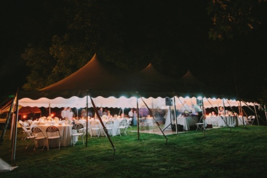 laid-back-purple-and-white-wedding