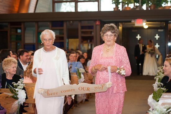 elegant-rustic-barn-wedding