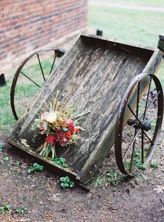 fall-equestrian-burnt-orange-wedding