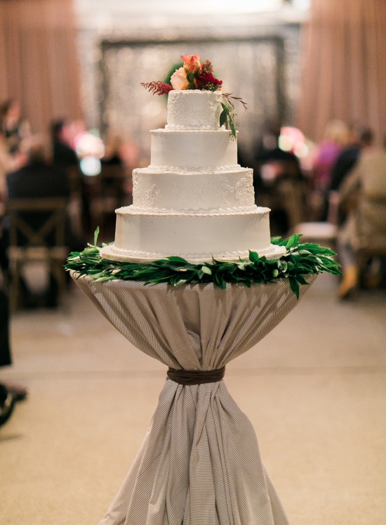 fall-equestrian-burnt-orange-wedding