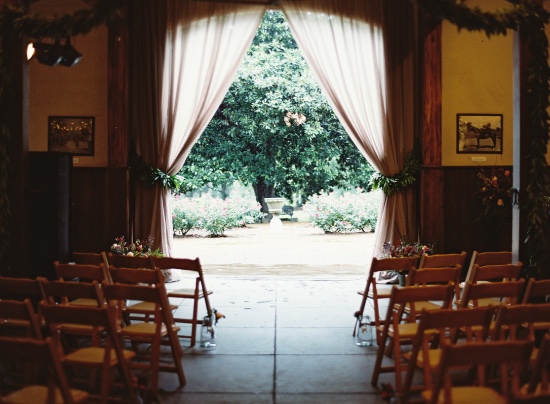 fall-equestrian-burnt-orange-wedding