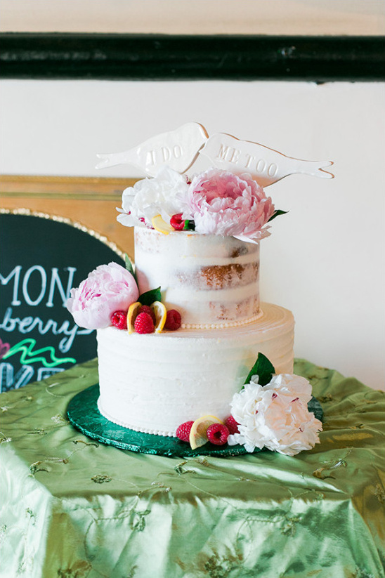 nearly naked cake @weddingchicks