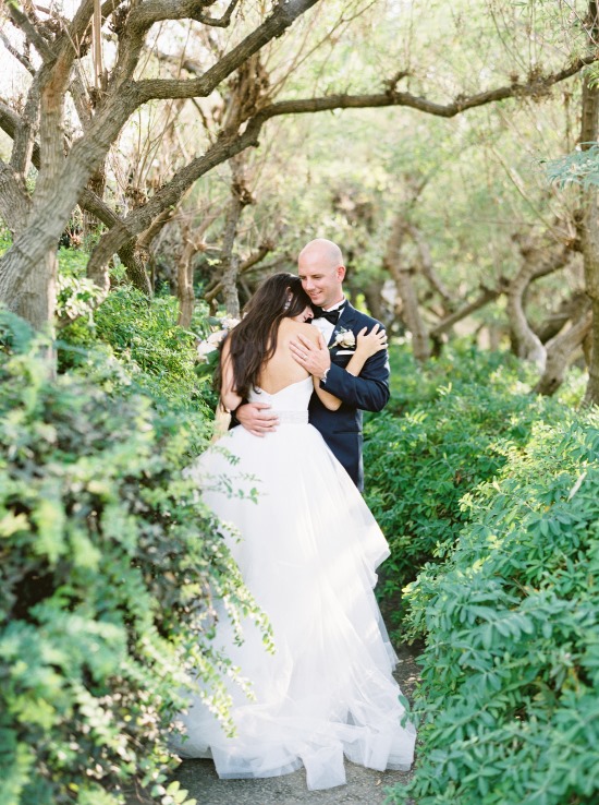 sky-blue-and-gold-princess-wedding