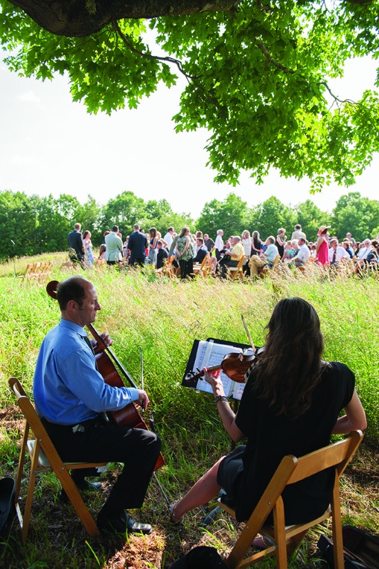 charming-country-chic-wedding