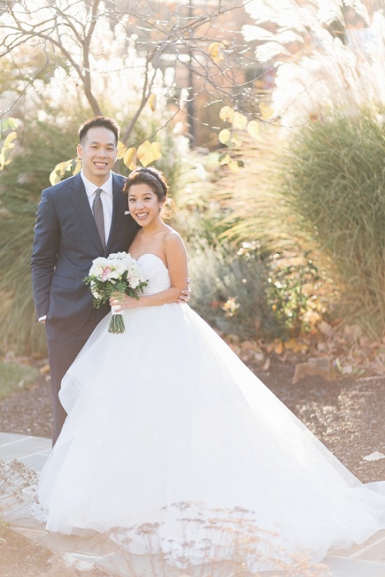 charming-pink-and-white-wedding