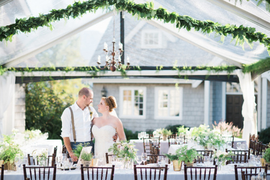 chic-blue-and-gold-outdoor-wedding