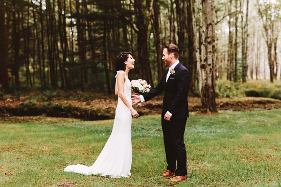 lovely-wedding-full-of-love-and-rain