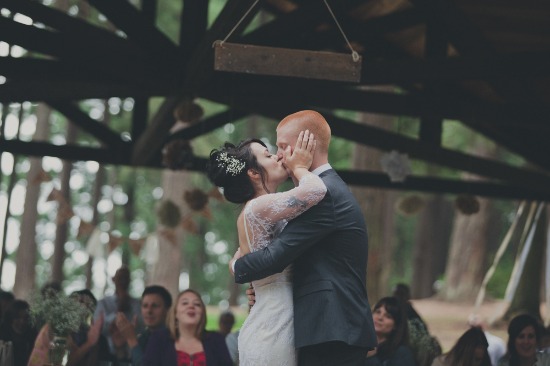 lovely-wedding-in-the-woods