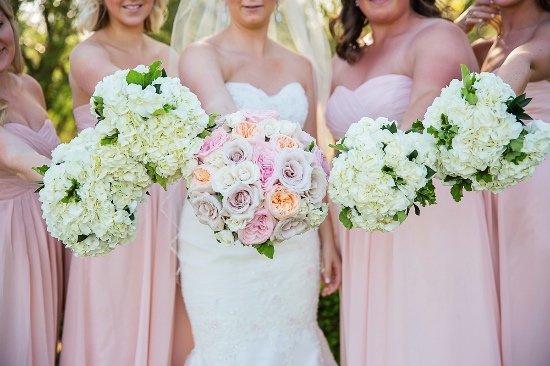 pink-and-white-classic-outdoor-wedding