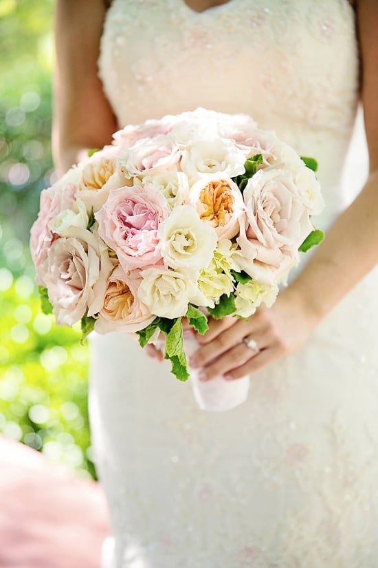 pink-and-white-classic-outdoor-wedding