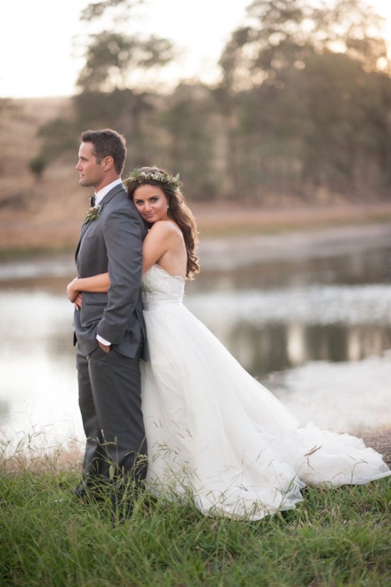 natural-green-and-grey-wedding-in