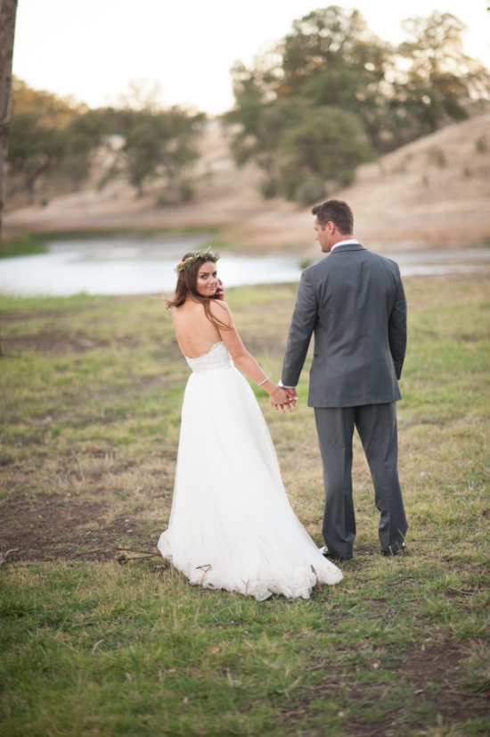 natural-green-and-grey-wedding-in