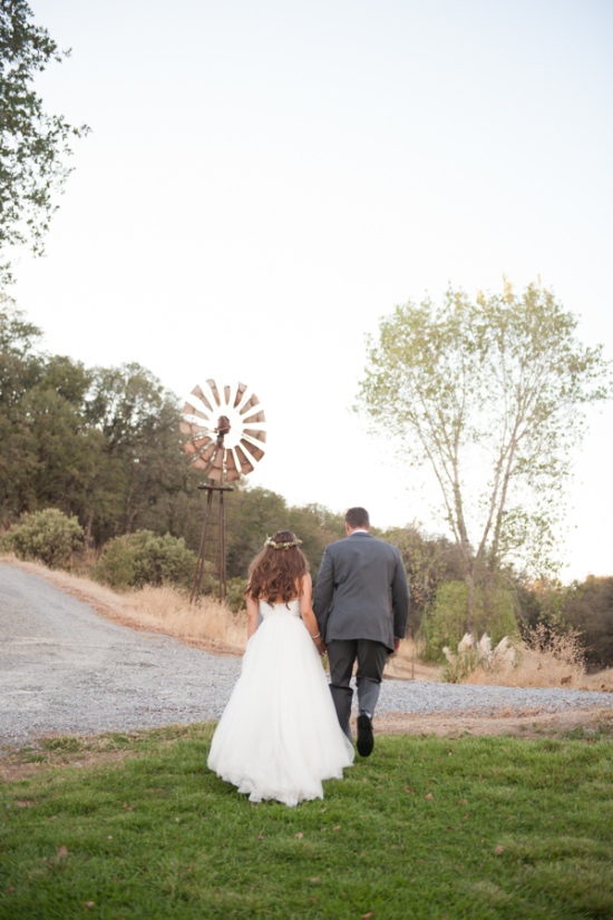 natural-green-and-grey-wedding-in