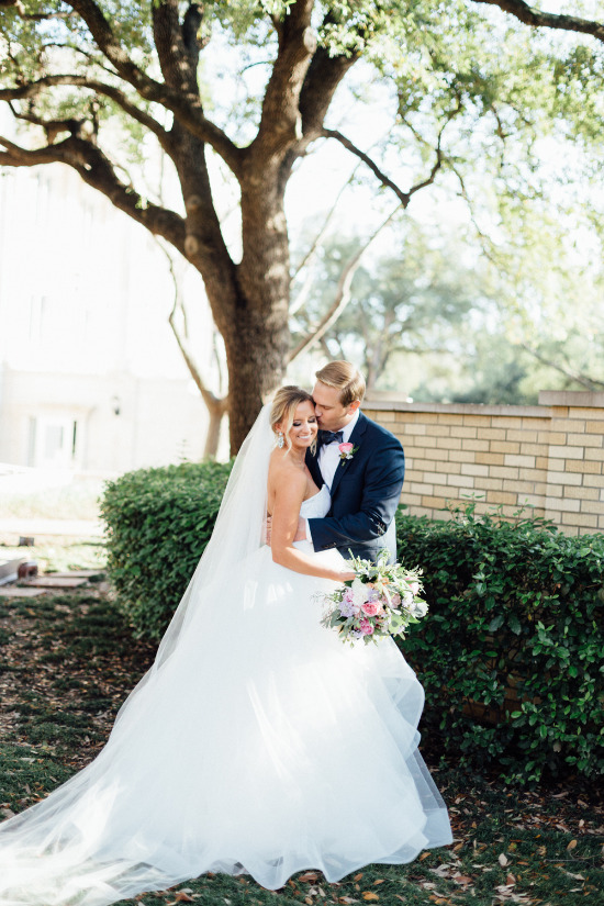 beautiful-blush-texas-wedding