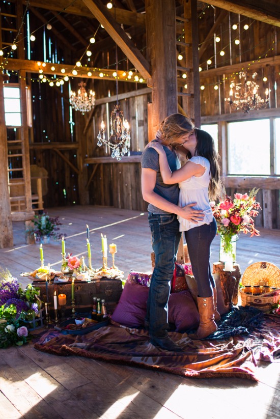 elegant-lakeside-engagement-photo