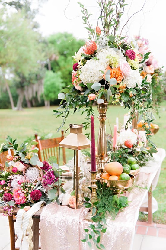 Outdoor reception table decor