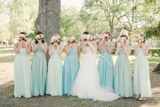 aqua-and-pink-rustic-wedding