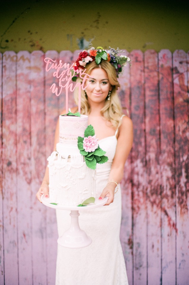 soft pink and white wedding cake