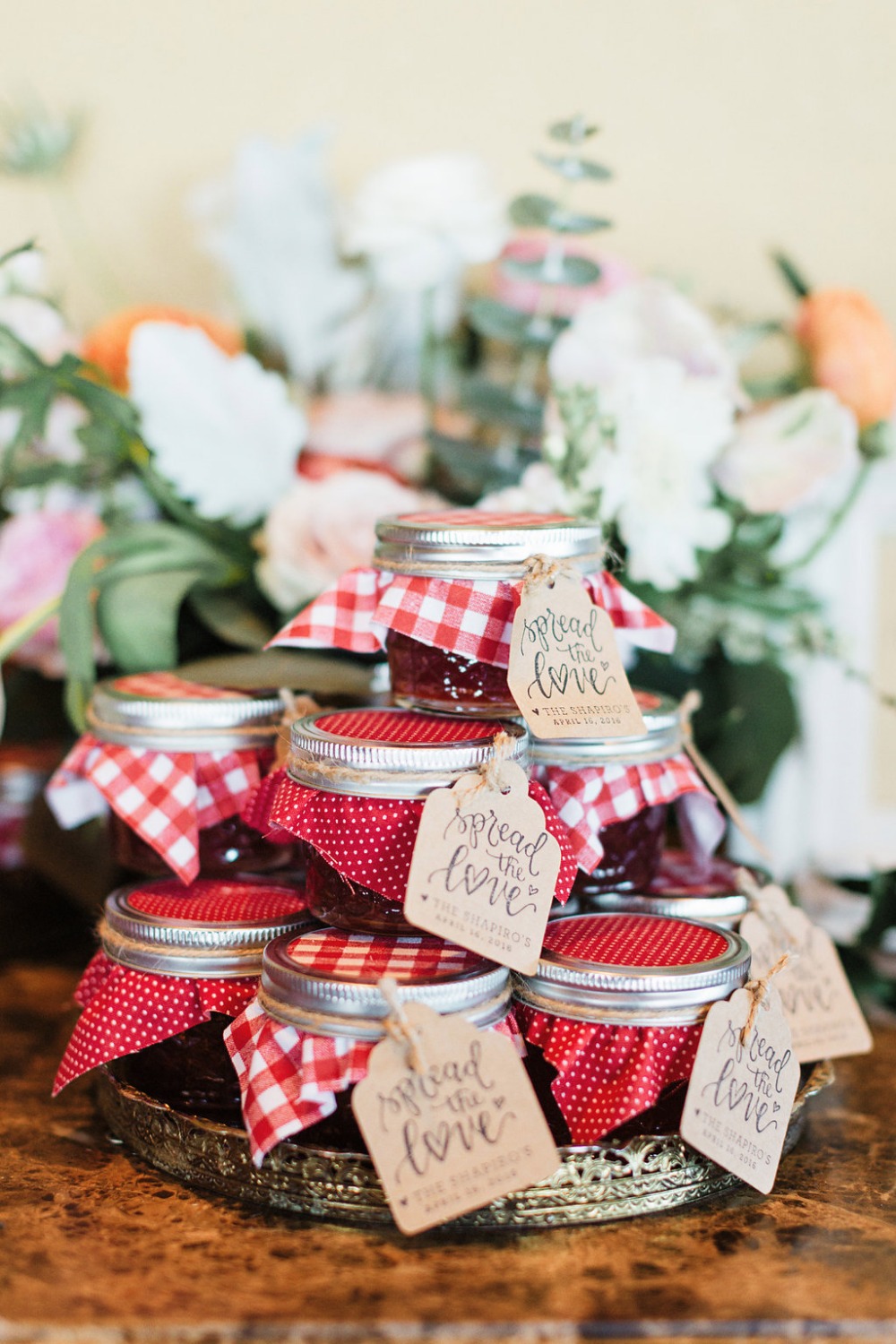 Spread the love wedding favors