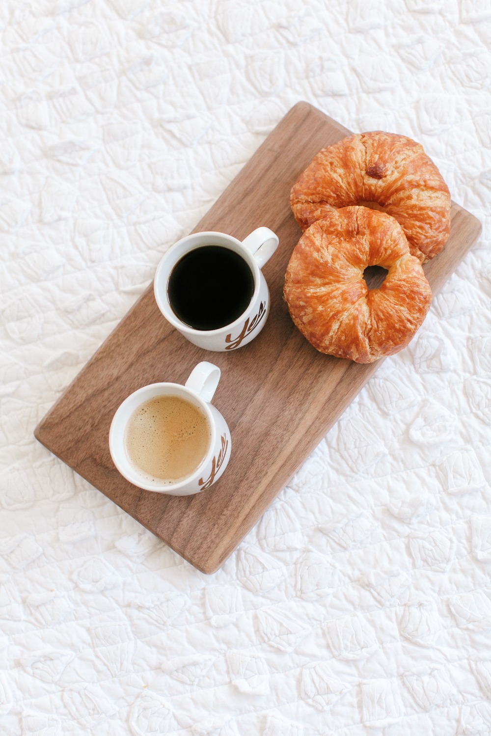 breakfast-in-bed-with-your-babe-and