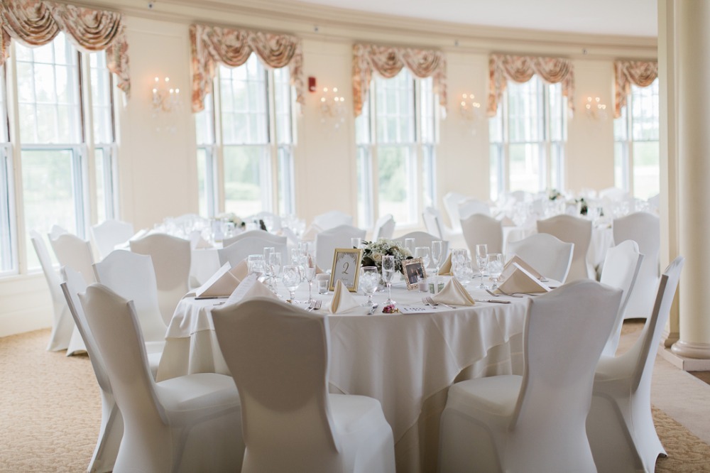 Elegant wedding reception