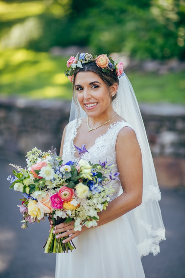 Pretty garden bride