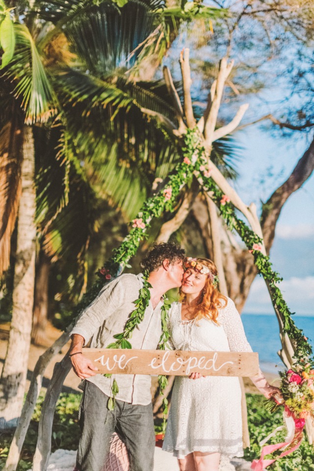 cute elopement photo idea