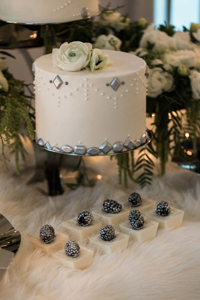 Wintry Dessert Table