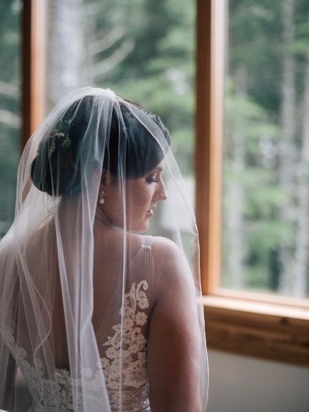 A Cozy Little Alaska Wedding, All Because Two Vegans Fell In Love