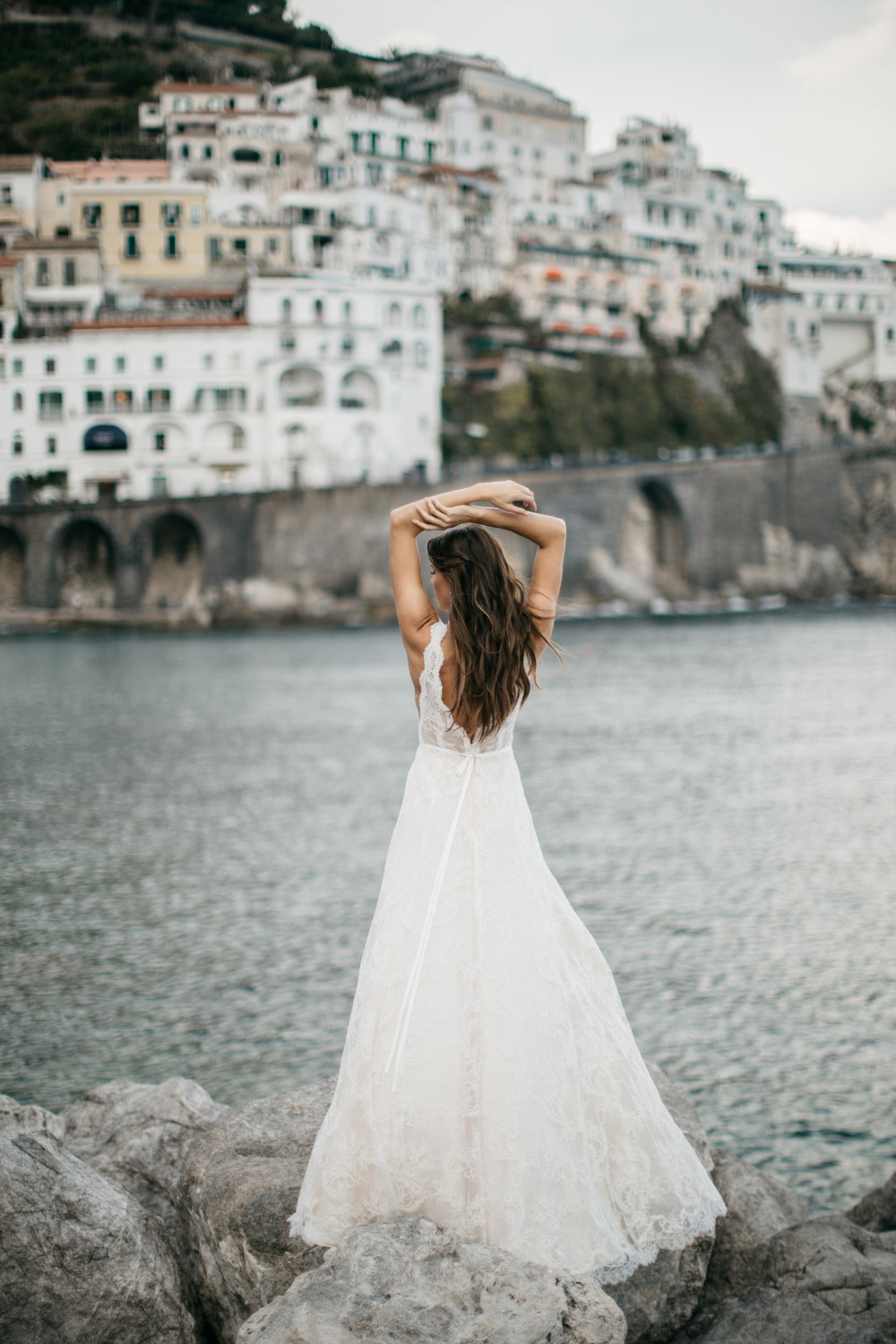 lace wedding dress