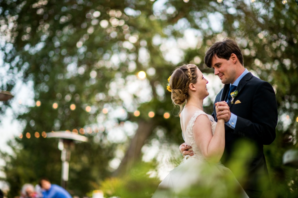 bride and groom first dance