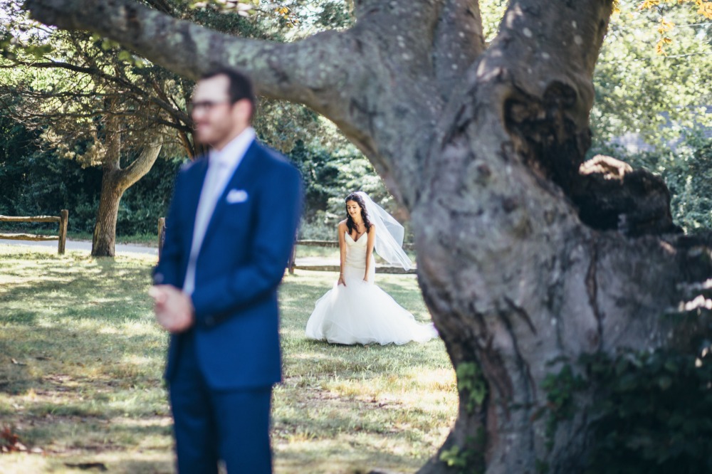 dusty-purple-rustic-chic-wedding-at