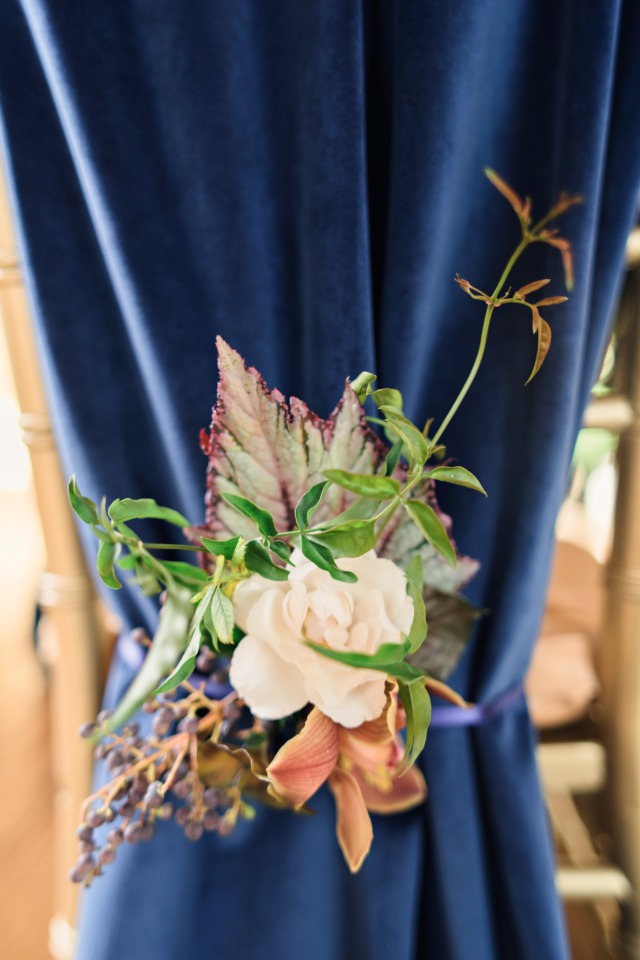 Floral chair decor with navy fabric