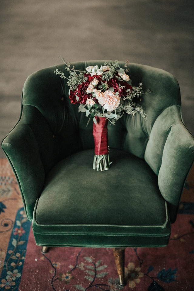 red and pink bouquet