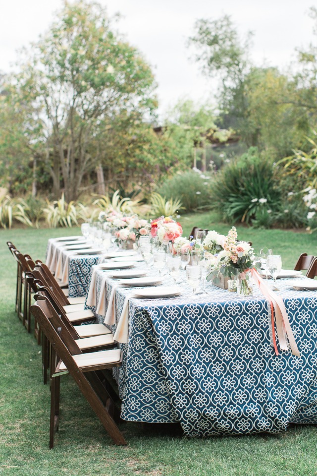 outdoor chic wedding reception