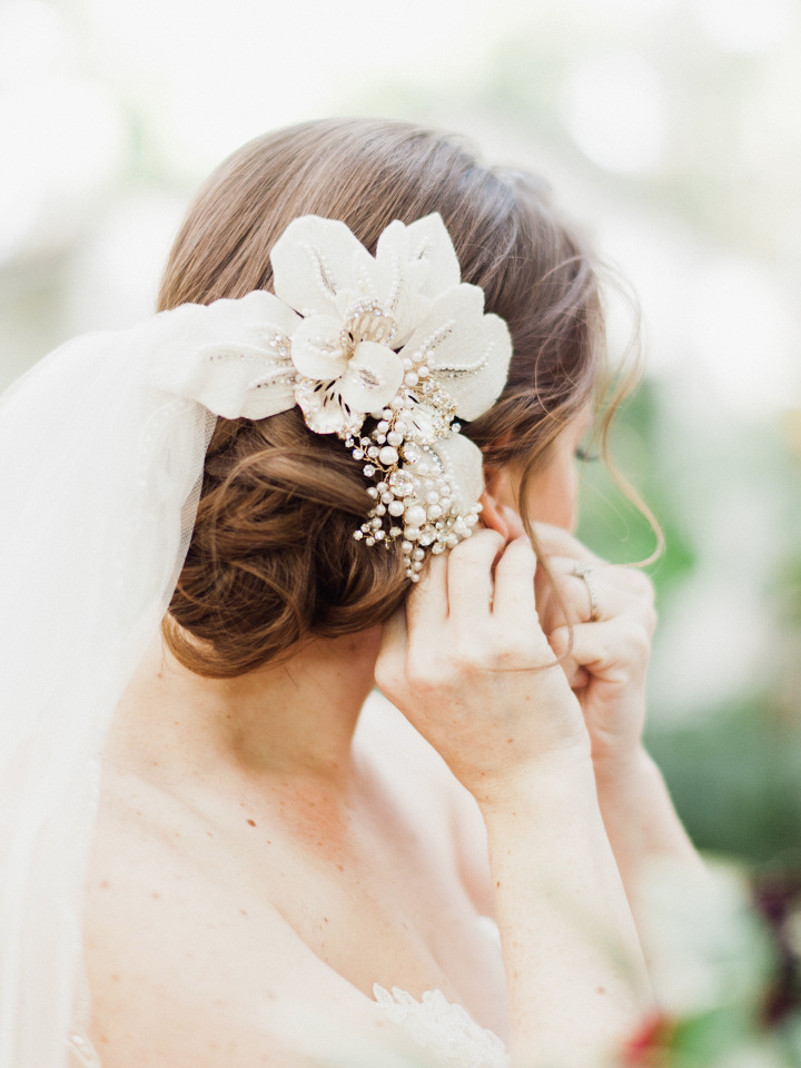 floral pearl wedding hair piece