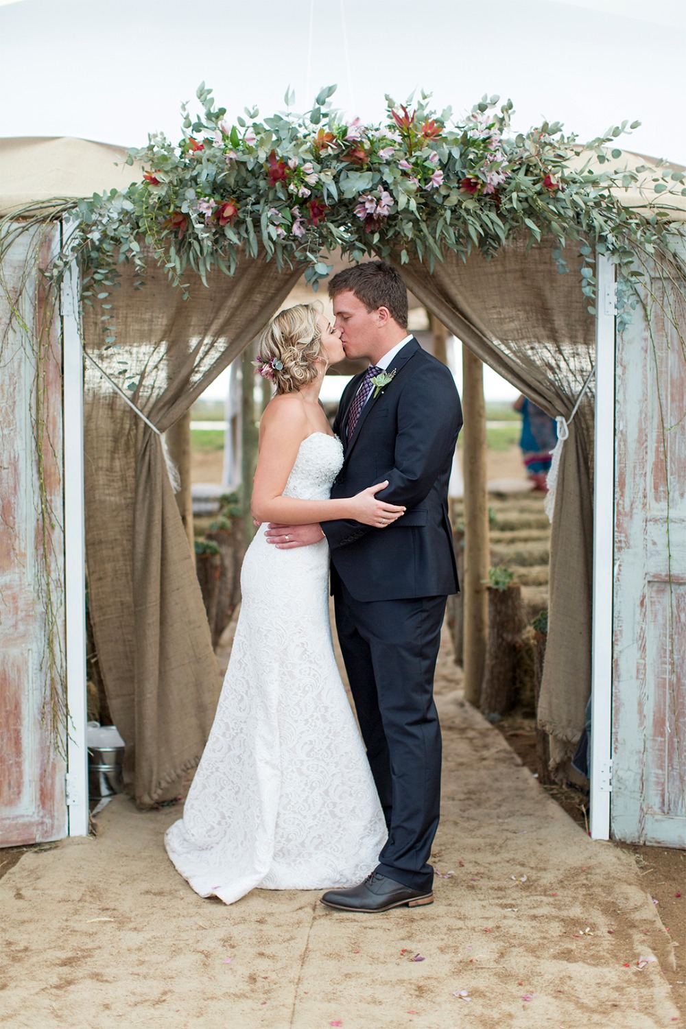 rustic-family-built-ranch-wedding-day