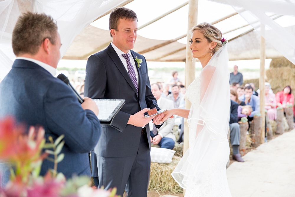 rustic-family-built-ranch-wedding-day