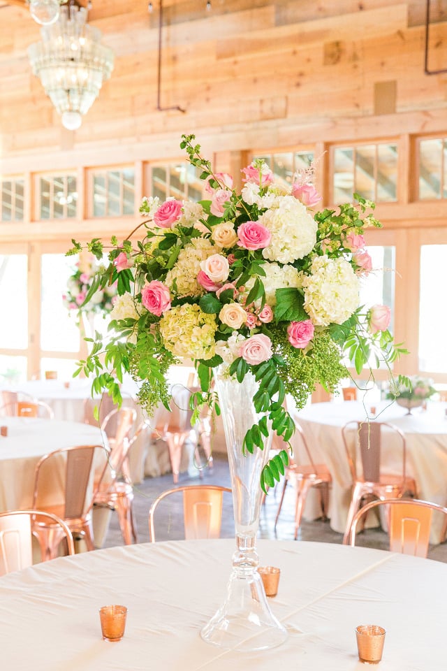 hydrangea ad pink rose centerpiece