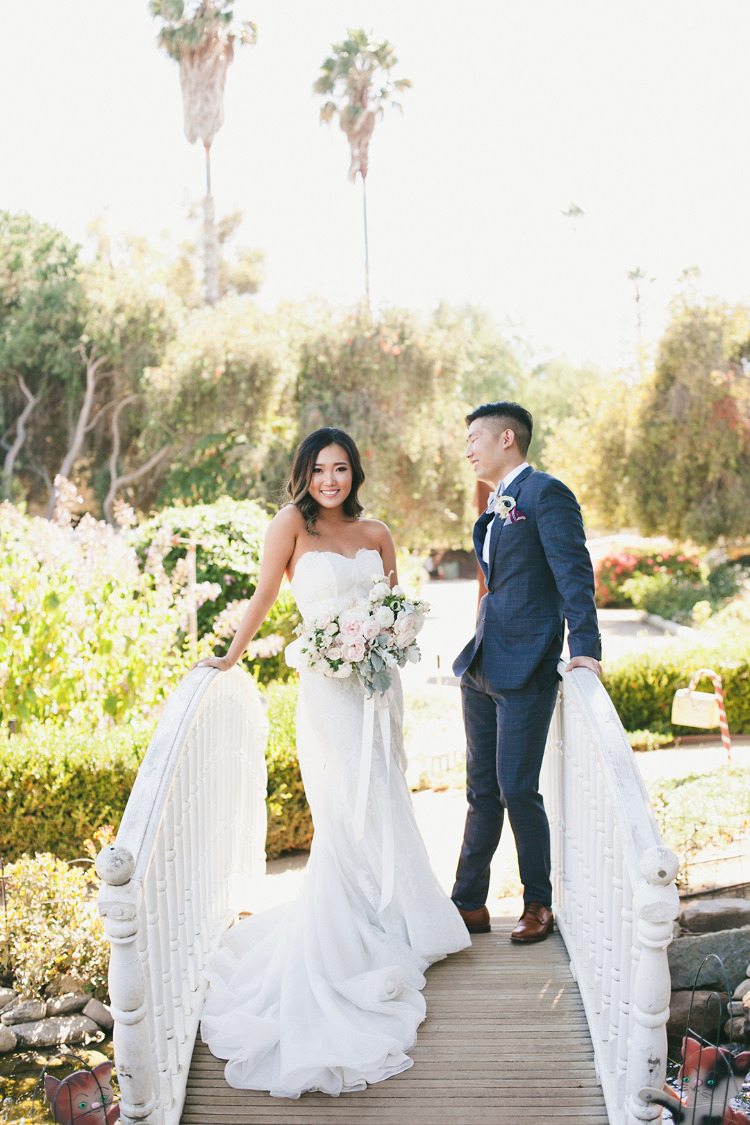 This Pretty Wedding With Churros And Donuts Is Right Up Our Alley!