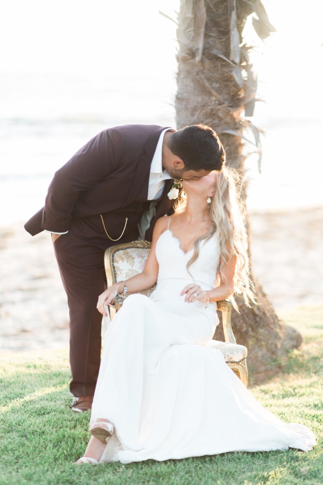 sweet wedding kiss