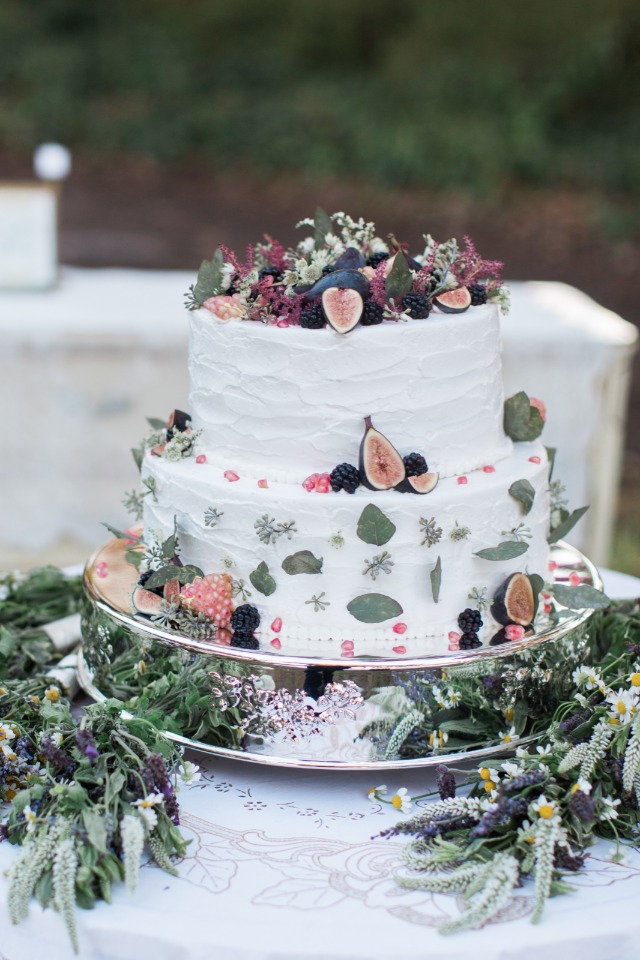 fig topped wedding cake