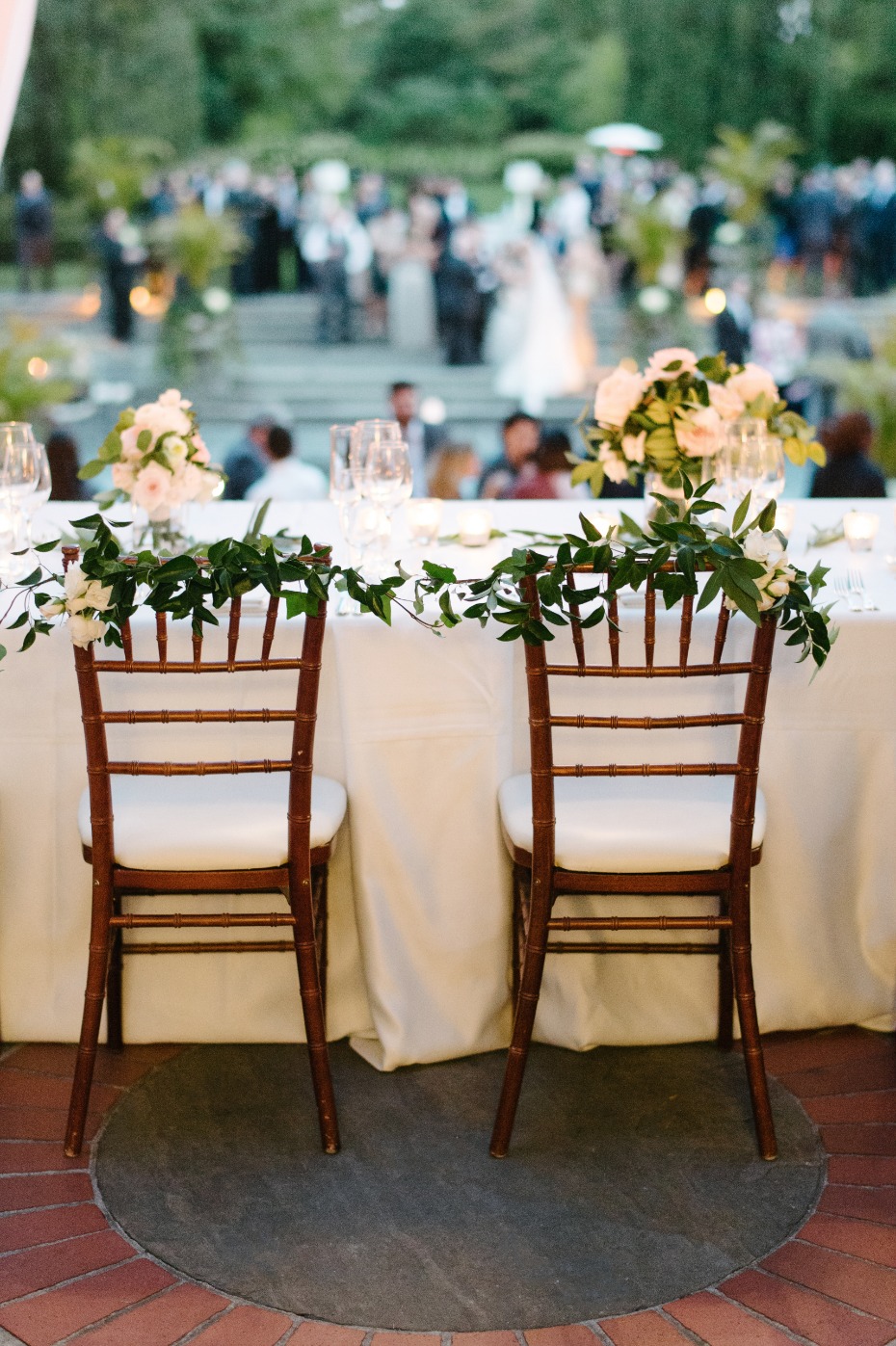 sweetheart table seats