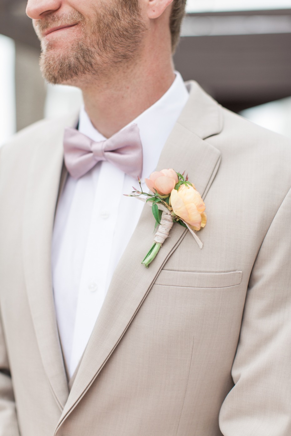 Pretty floral boutonniere