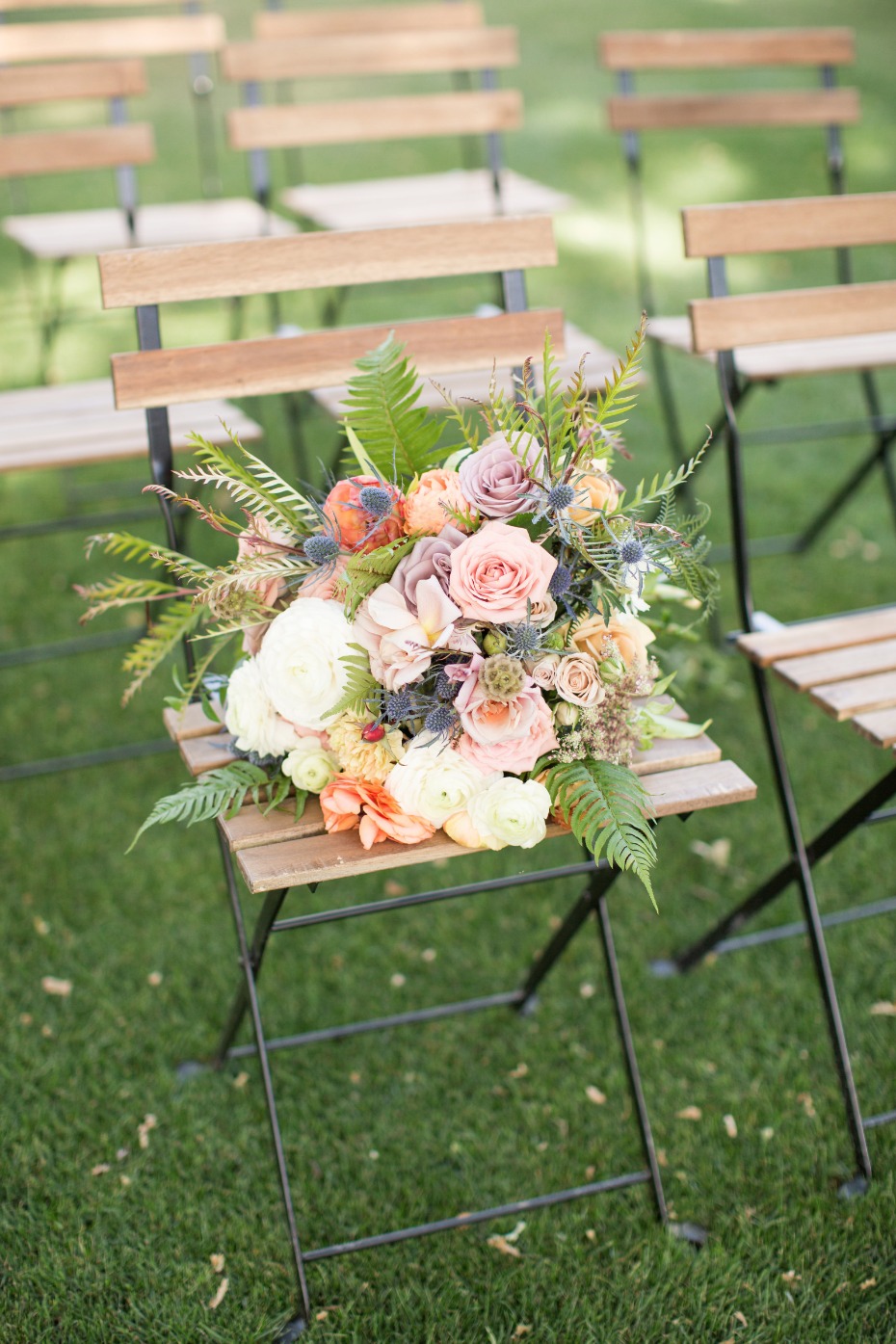 summer time wedding bouquet